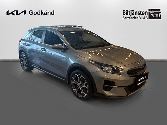 Kia XCeed 3 of 5