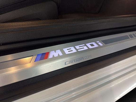 BMW M850i 9 of 22