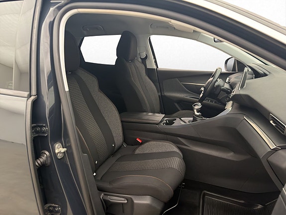 Peugeot 3008 22 of 29