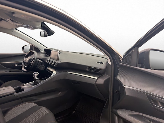 Peugeot 3008 23 of 29