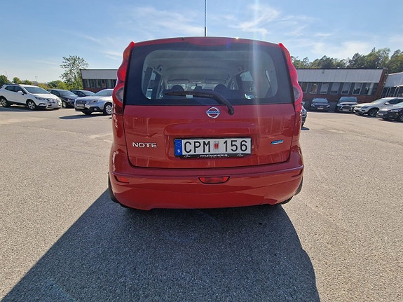 Nissan Note 7 of 15