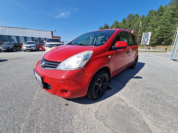 Nissan Note 2 of 5