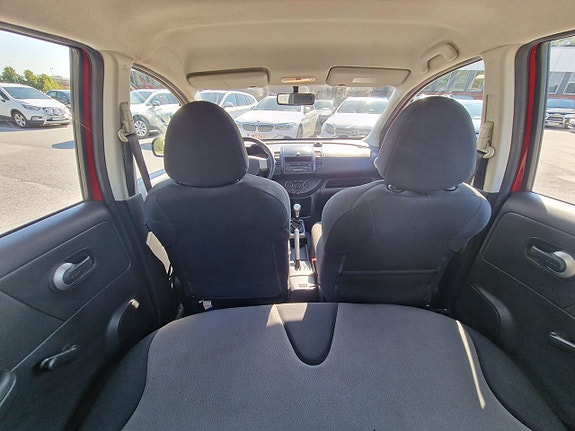 Nissan Note 10 of 15