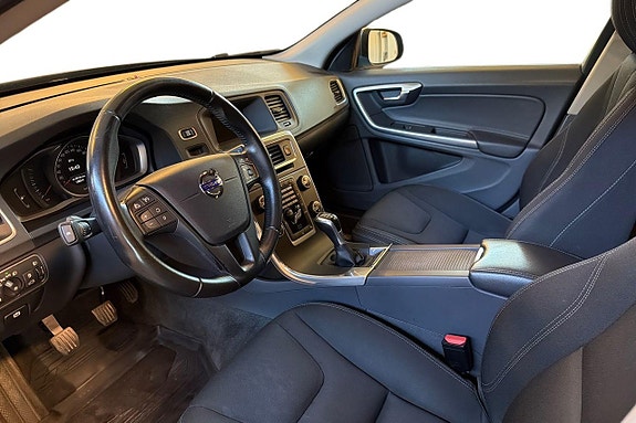 Volvo S60 12 of 22