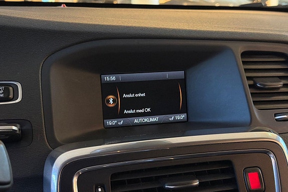 Volvo S60 17 of 22
