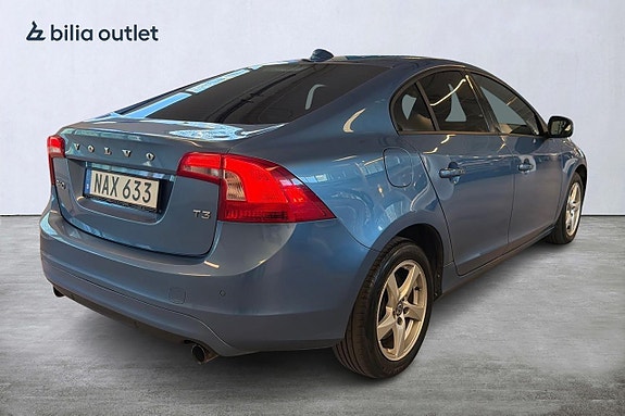 Volvo S60 7 of 22