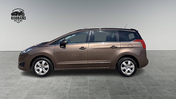 Peugeot 5008 8 of 19