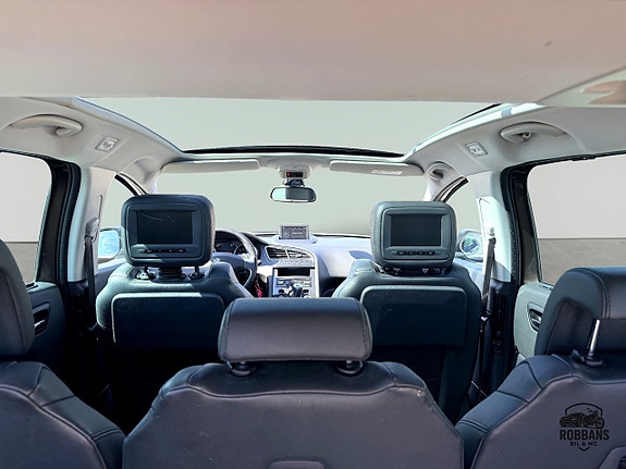 Peugeot 5008 12 of 19