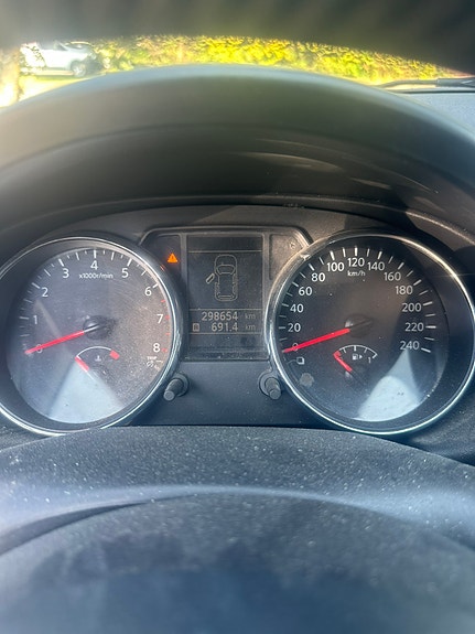 Nissan Qashqai+2 7 of 9