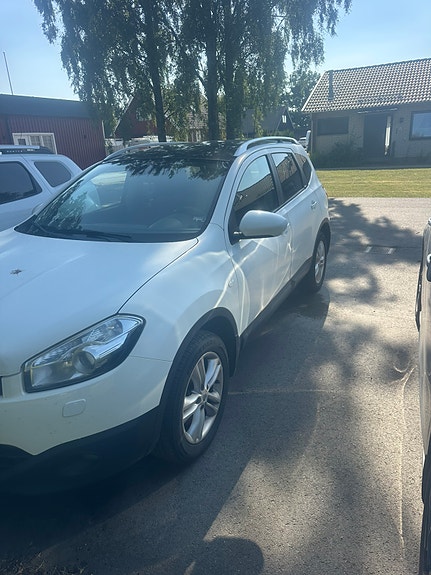Nissan Qashqai+2 3 of 9