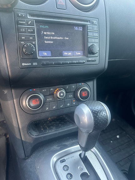 Nissan Qashqai+2 8 of 9