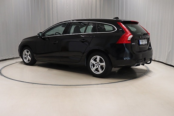 Volvo V60 6 of 12