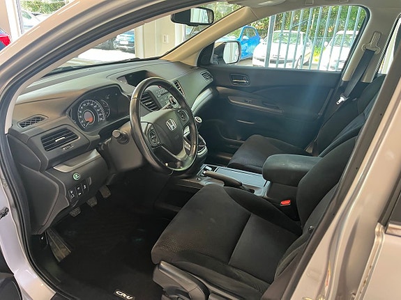 Honda CR-V 5 of 5