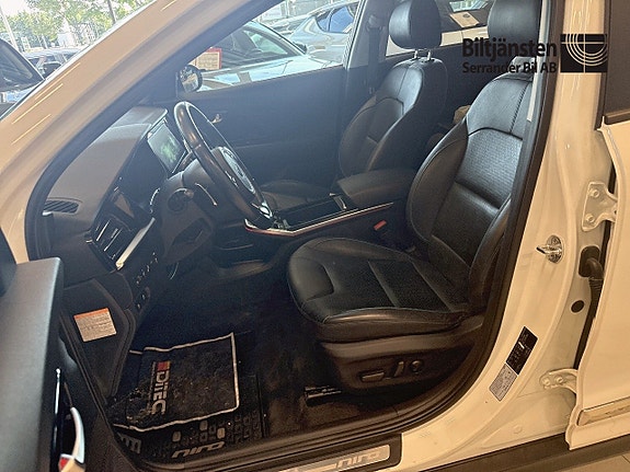 Kia Niro 8 of 14