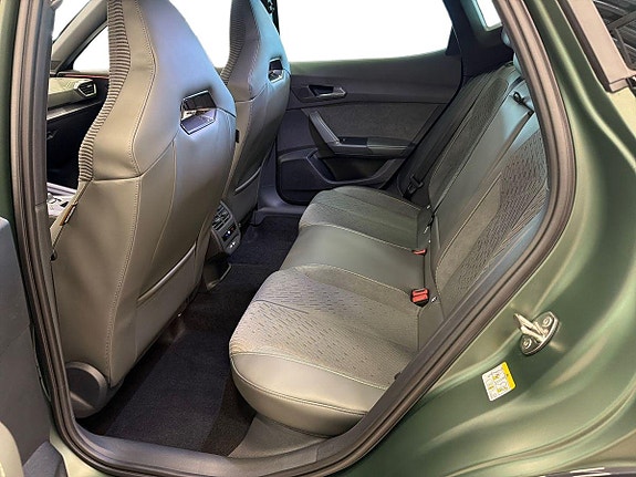 Cupra Formentor e-HYBRID 18 of 23