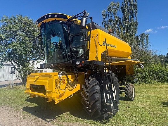 New Holland TC 5.90 RS ny! 20” omg.lev 2 of 5