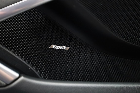 Porsche 911 Carrera 4 GTS 13 of 25