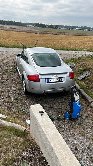 Audi TT 3 of 4
