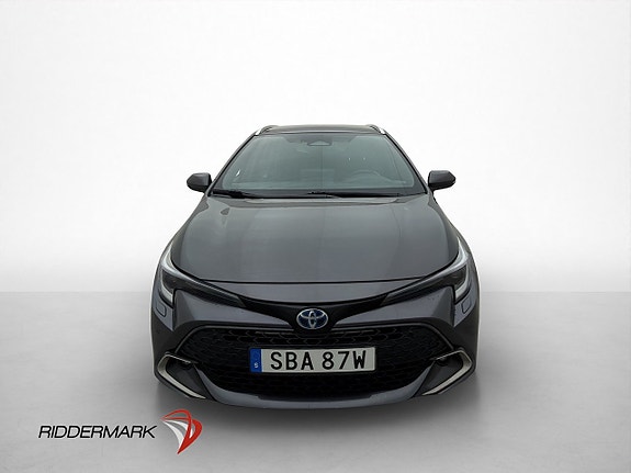 Toyota Corolla 2 of 5