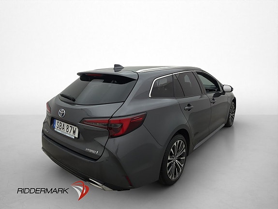 Toyota Corolla 8 of 30