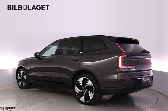 Volvo EX90 4 of 28