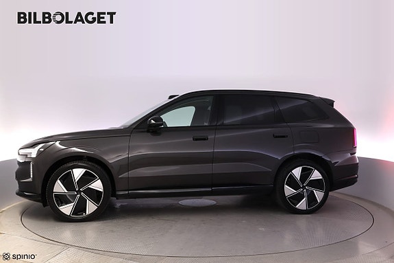 Volvo EX90 5 of 28
