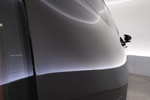 Volvo EX90 19 of 28