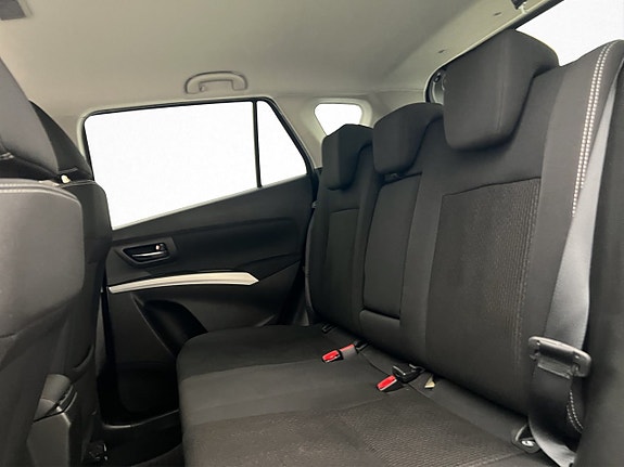 Suzuki SX4 S-Cross 22 of 29