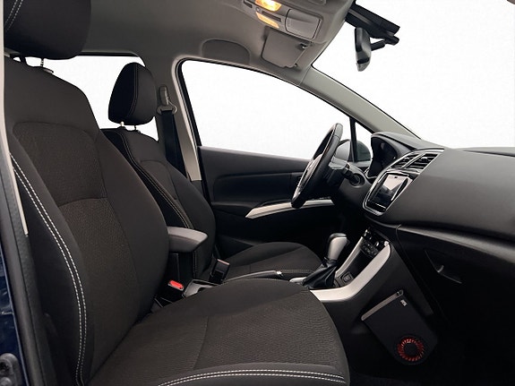 Suzuki SX4 S-Cross 23 of 29