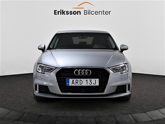 Audi A3 3 of 27