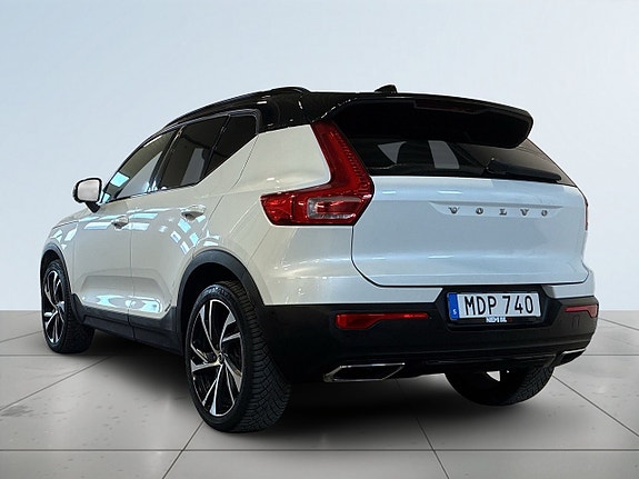 Volvo XC40 5 of 5