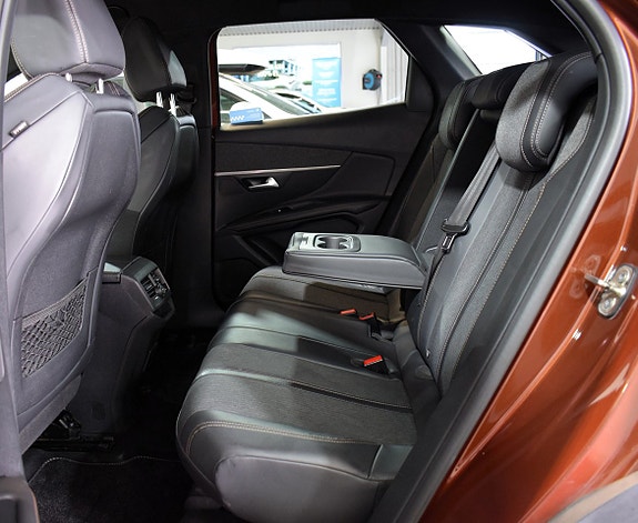 Peugeot 3008 18 of 24