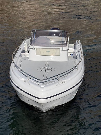 Ranieri Shadow 23 – Helt oanvänd - Suzuki DF250APX 4 of 12