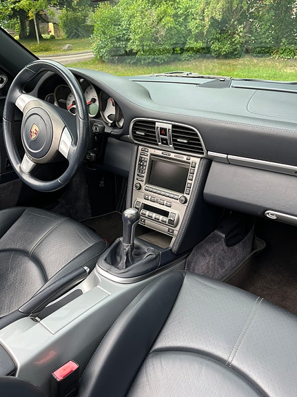 Porsche 911 Carrera S 9 of 9