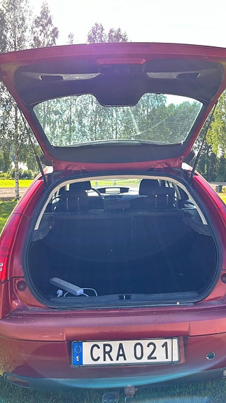 Citroen C4 7 of 8
