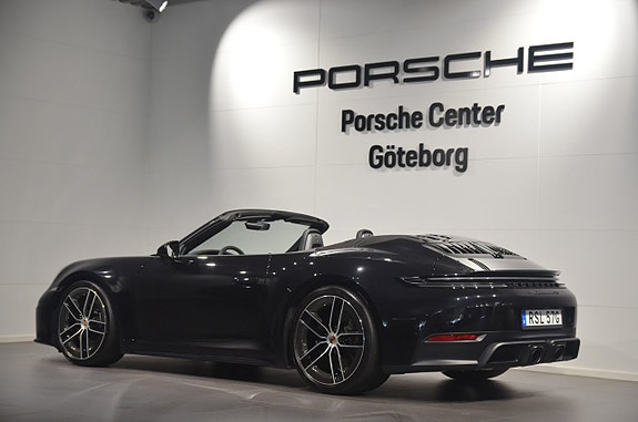 Porsche 911 Carrera 4 GTS 5 of 5