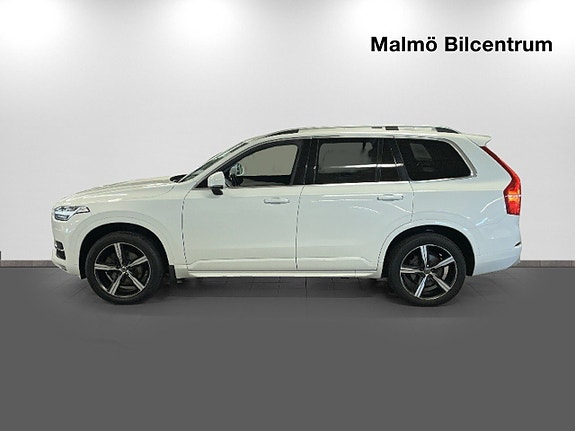 Volvo XC90 4 of 5