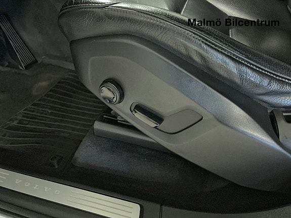 Volvo XC90 9 of 21