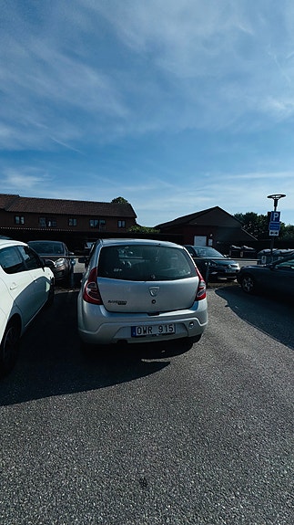 Dacia Sandero 2 of 4