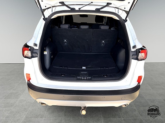 Ford Kuga 9 of 21
