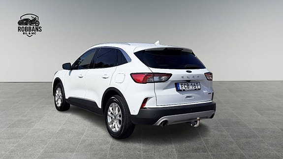 Ford Kuga 7 of 21