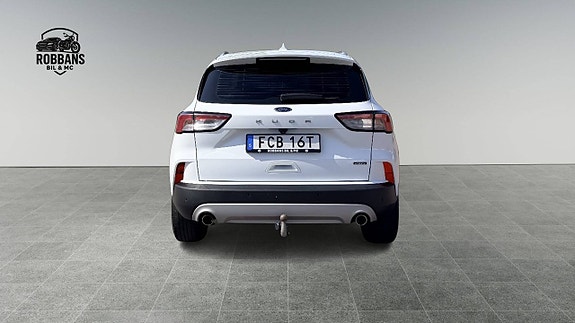 Ford Kuga 6 of 21