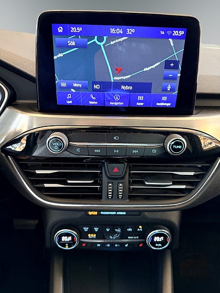 Ford Kuga 16 of 21