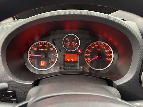 Citroen Berlingo 16 of 26