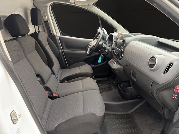 Citroen Berlingo 21 of 26