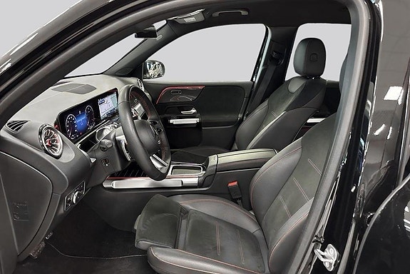 Mercedes-Benz GLB220 d 8 of 20