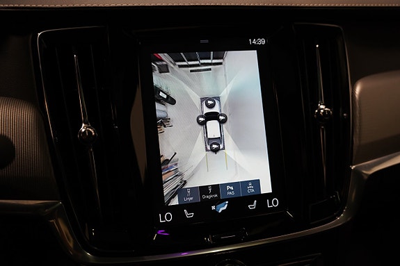 Volvo S90 19 of 30