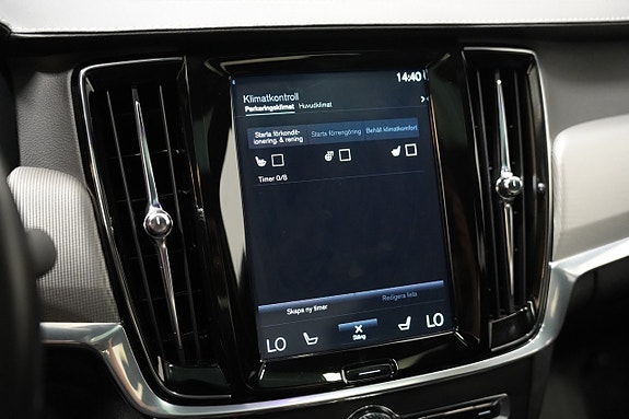 Volvo S90 21 of 30