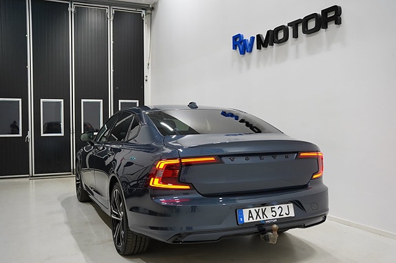 Volvo S90 4 of 5