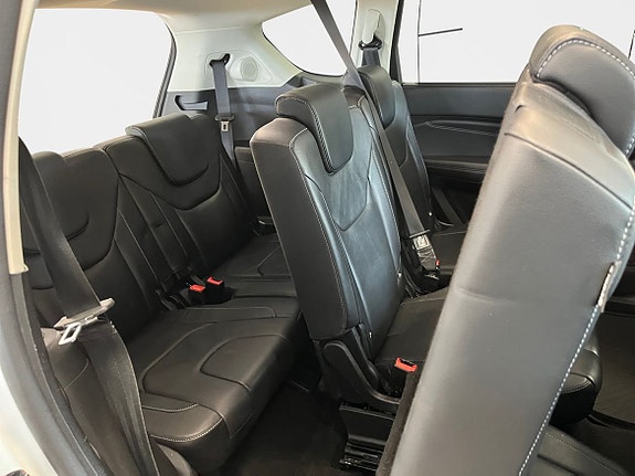 Ford S-MAX 5 of 5